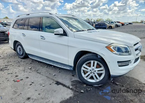 2016 Mercedes-Benz Gl 450 4Matic z USA, uszkodzony, nr VIN 4JGDF6EE7GA705451